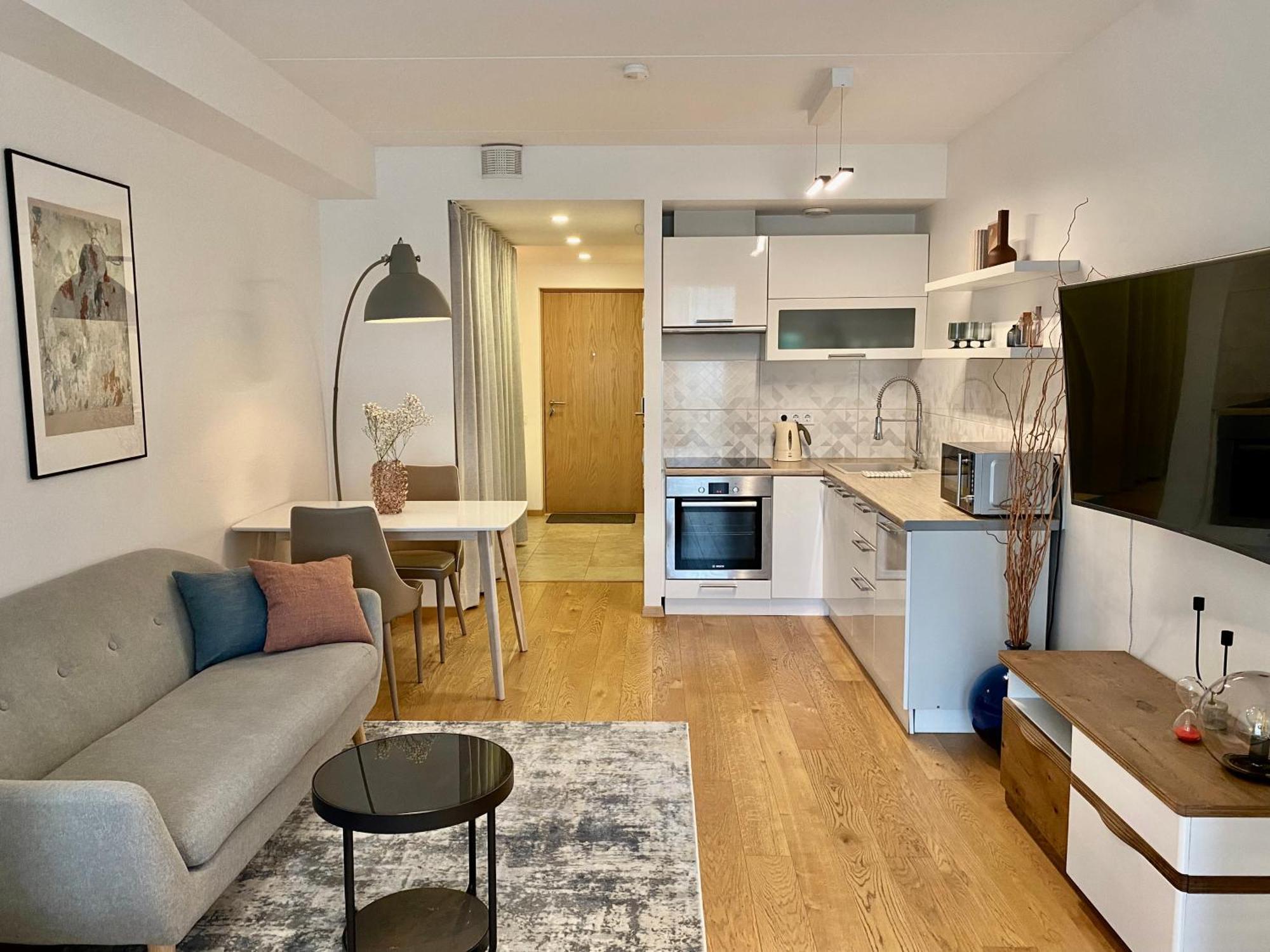 Cozy Home Apartment - Tallinn City Center المظهر الخارجي الصورة